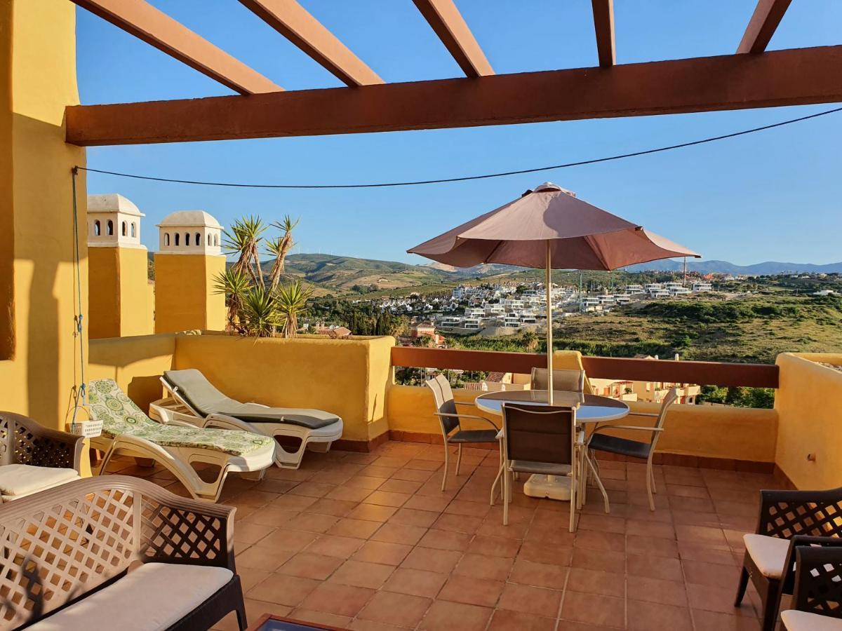 Seaview A Spectacular 3 Bed 3 Bathroom Penthouse Manilva Extérieur photo