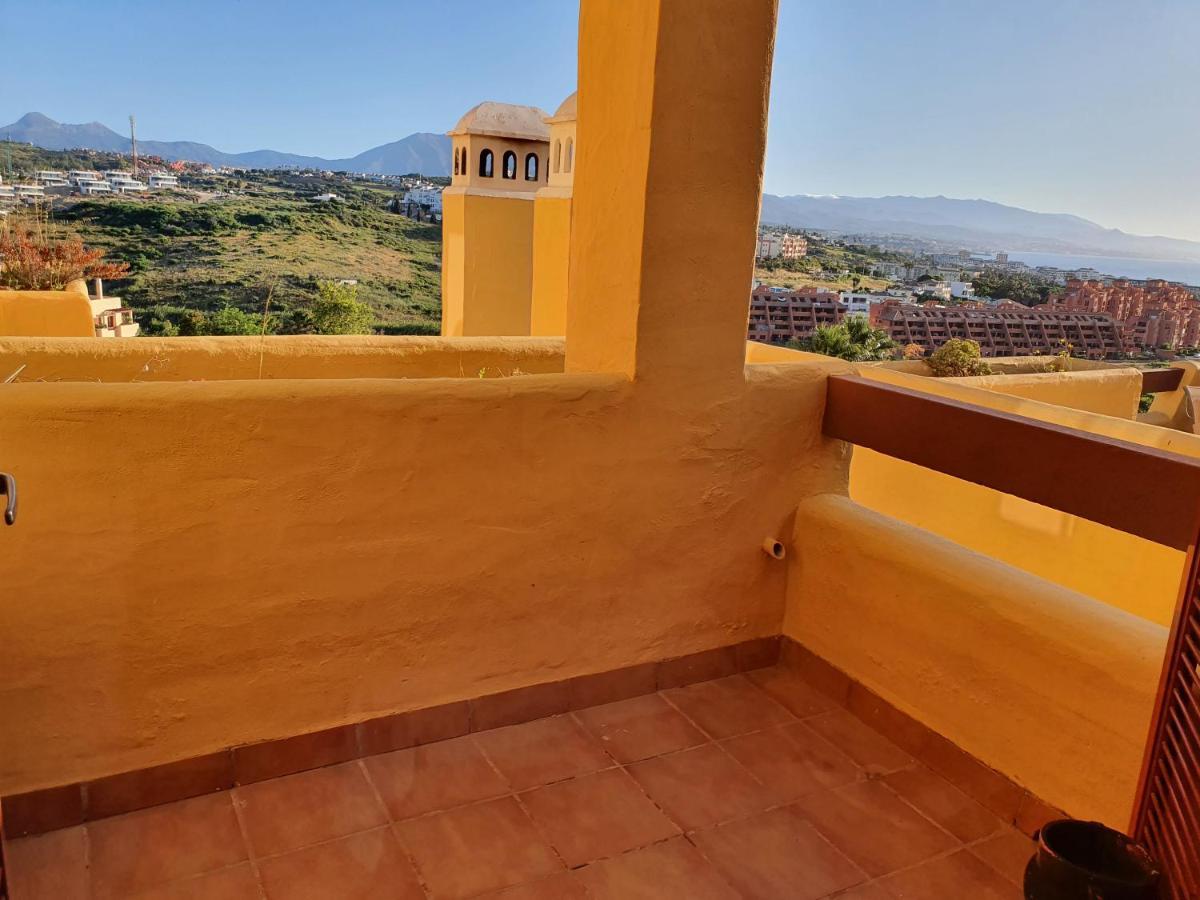 Seaview A Spectacular 3 Bed 3 Bathroom Penthouse Manilva Extérieur photo